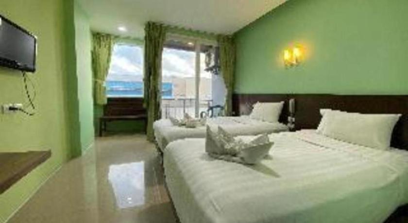 Azure Bangla Phuket Hotel Patong Exterior photo